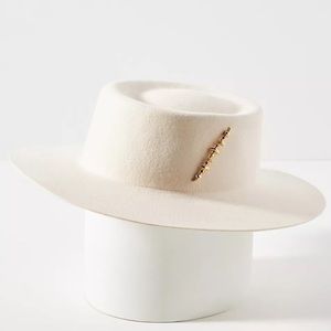 NWT - Anthropologie Van Palma Gold Plated Pin Styled Boater Made in France🇫🇷